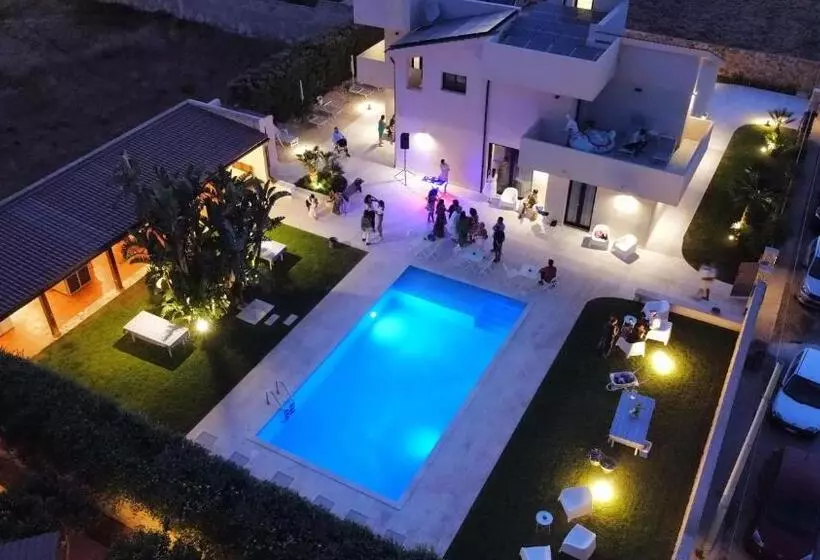 ペンション Tipino