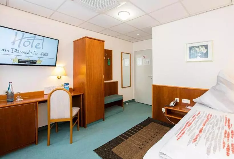 호텔 Am Dusseldorfer Platz