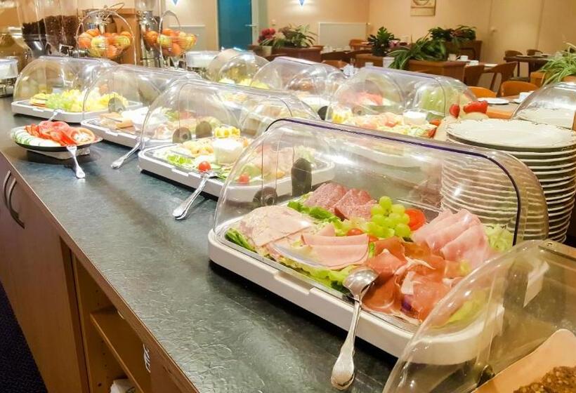 호텔 Am Dusseldorfer Platz