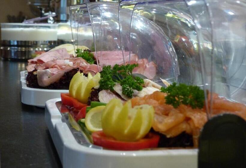 호텔 Am Dusseldorfer Platz