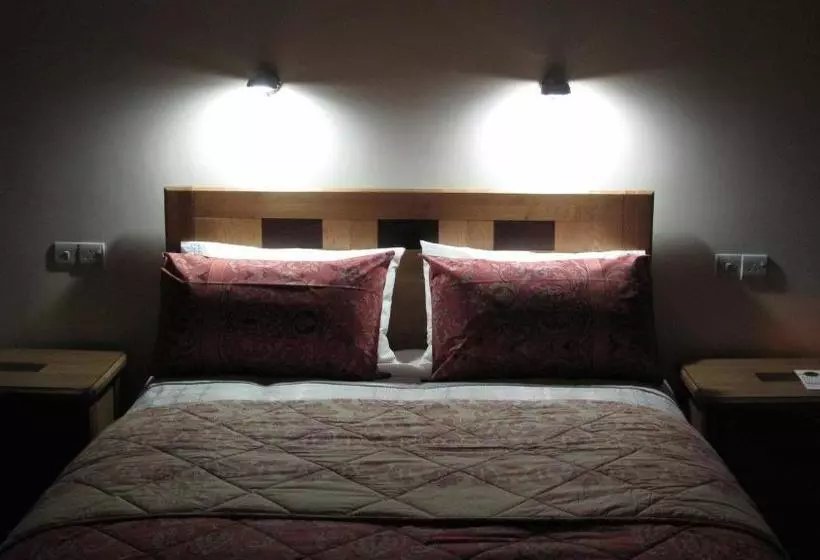 ホテル Braidmead House