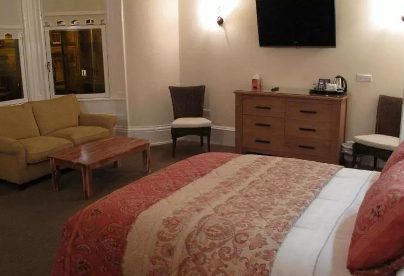 ホテル Braidmead House