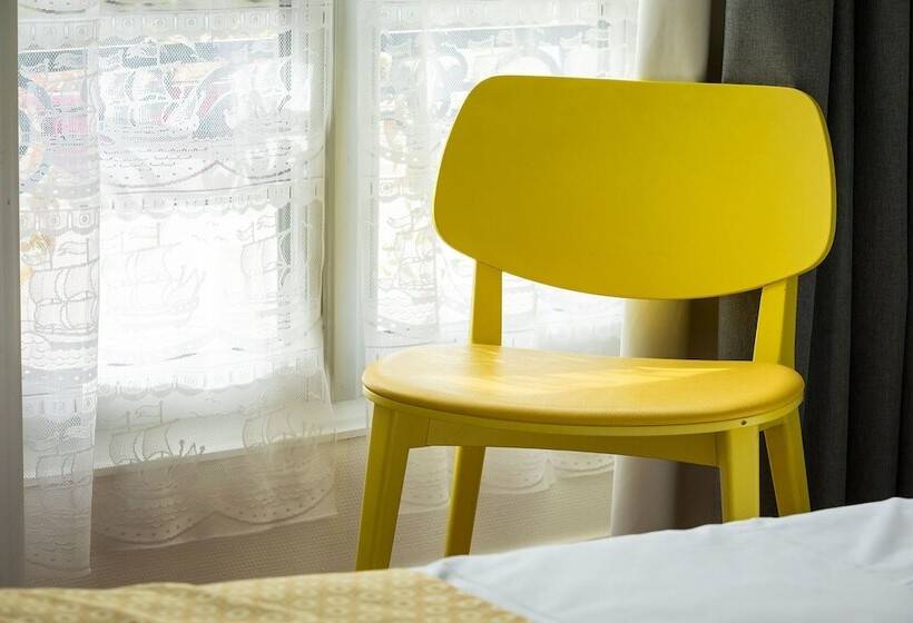 בית מלון כפרי De Paris