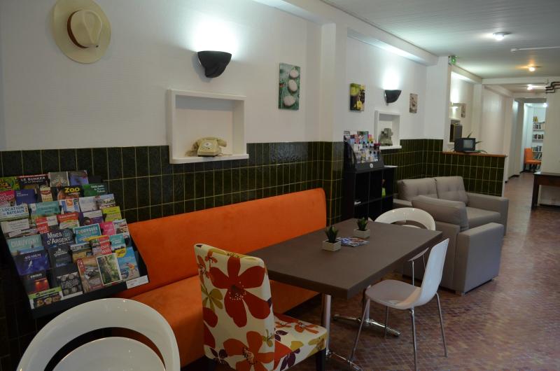 בית מלון כפרי De Paris