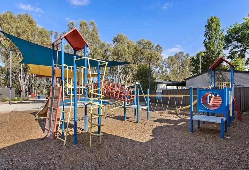 Отель Discovery Parks   Maidens Inn Moama