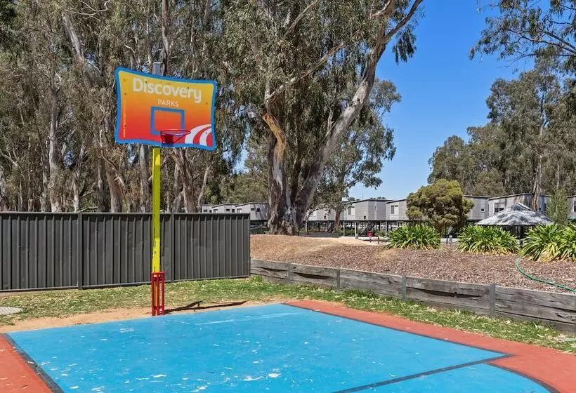 Отель Discovery Parks   Maidens Inn Moama