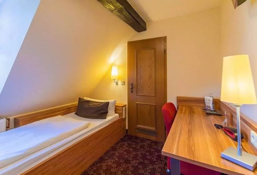 酒店 Goldener Hirsch