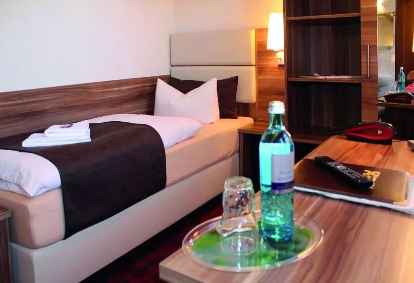 酒店 Goldener Hirsch