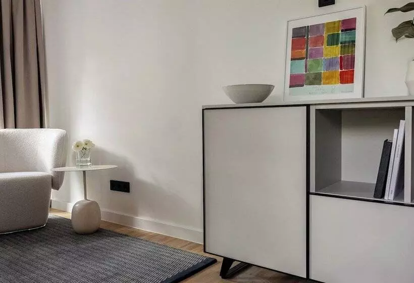 هتل Bob W Munich Schwabing