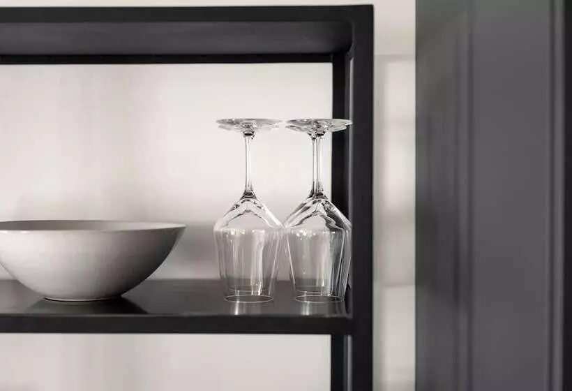 هتل Bob W Munich Schwabing