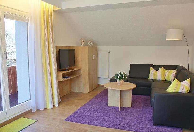 ホテル Haus Bergland