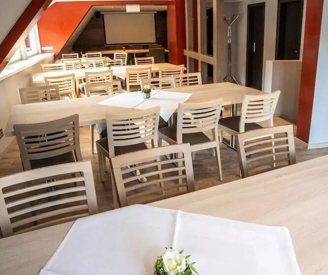 هتل Im Tannengrund