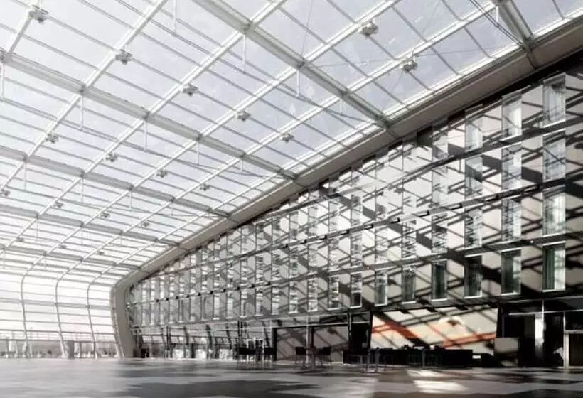 Отель Kameha Grand Bonn