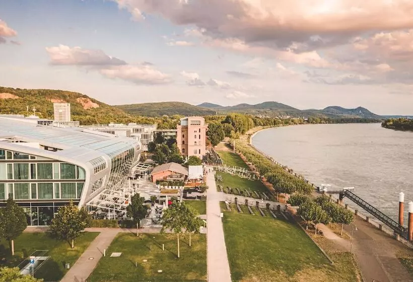 Отель Kameha Grand Bonn