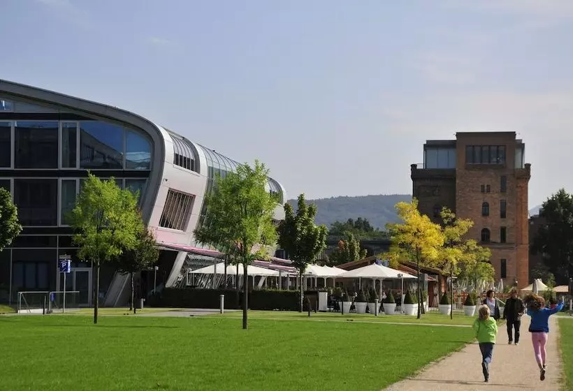 Отель Kameha Grand Bonn