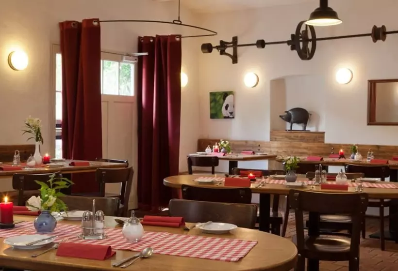 Отель Landhaus Alte Schmiede