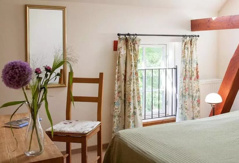 Отель Landhaus Alte Schmiede