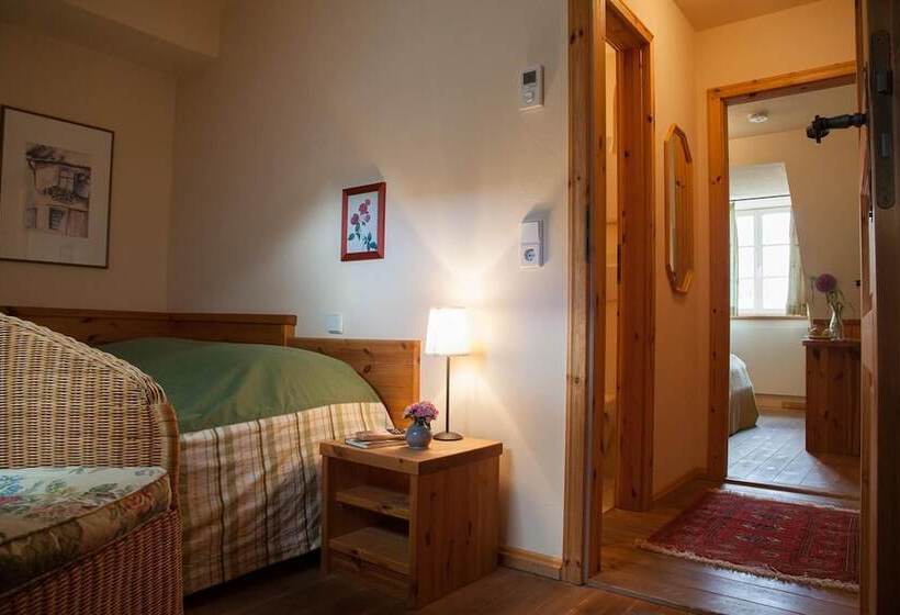 فندق Landhaus Alte Schmiede