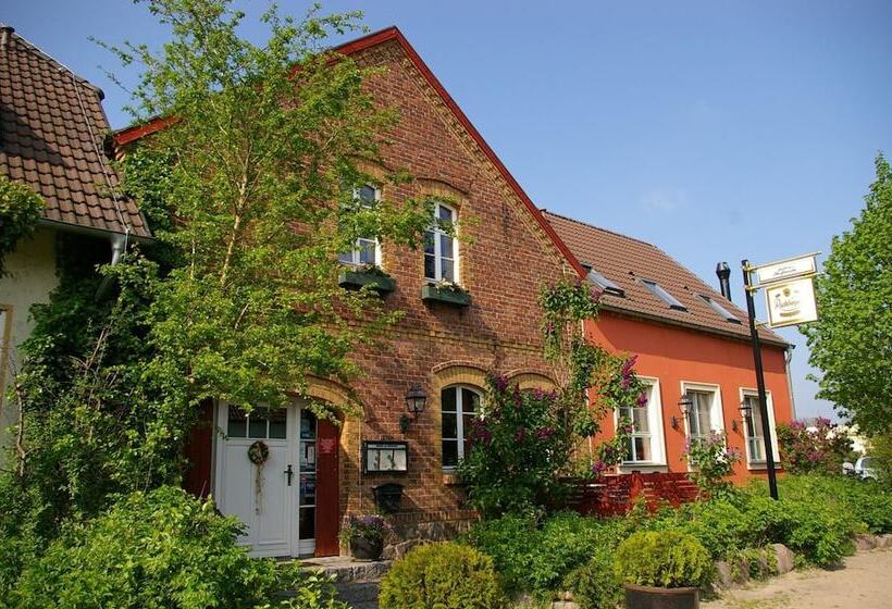فندق Landhaus Alte Schmiede