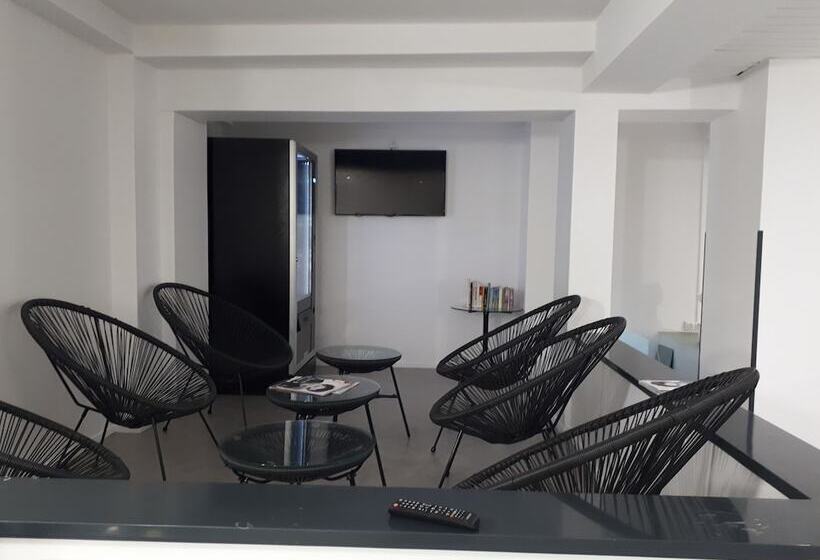 فندق Le President