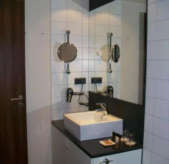 酒店 Liv In Residence Frankfurtseilerstraße