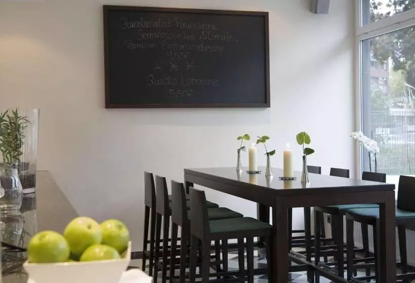 酒店 Liv In Residence Frankfurtseilerstraße