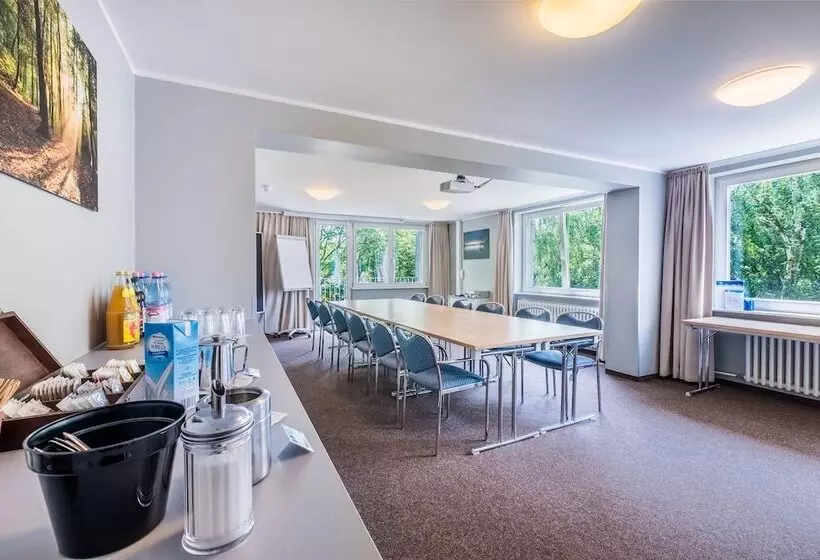 هتل Martas Gästehäuser Hauptbahnhof Berlin