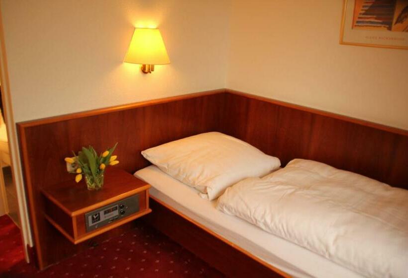 酒店 Mintarder Wasserbahnhof