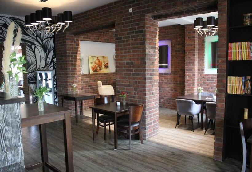 酒店 Mintarder Wasserbahnhof