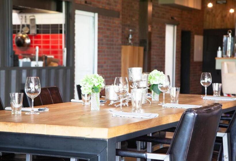 酒店 Mintarder Wasserbahnhof