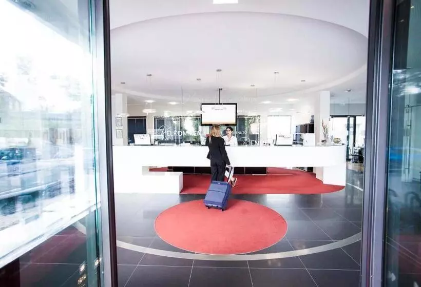 בית מלון כפרי Schloss Montabaur