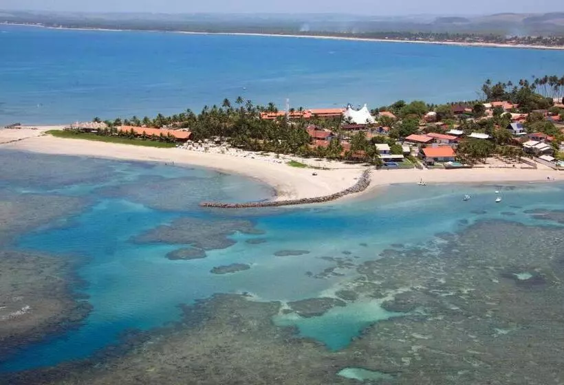 فندق Serrambi Resort