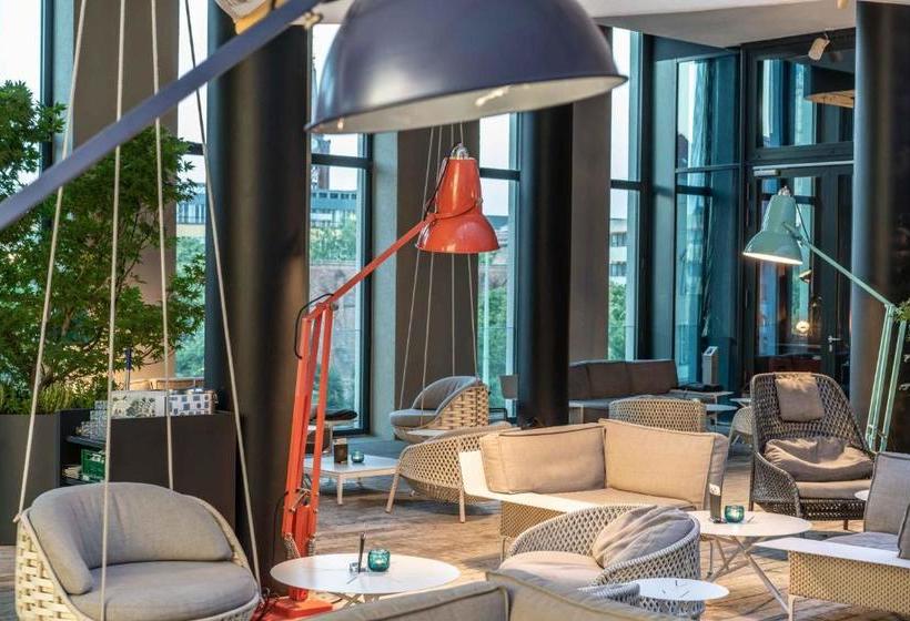 Motel One Berlin Alexanderplatz