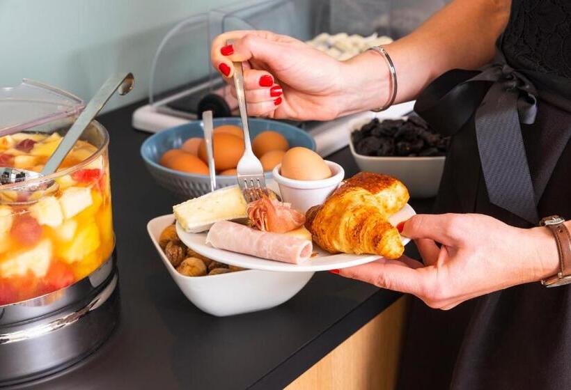 Ténéo Apparthotel Talence