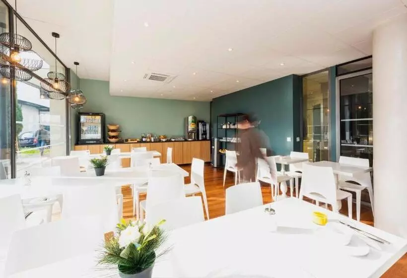 Ténéo Apparthotel Talence