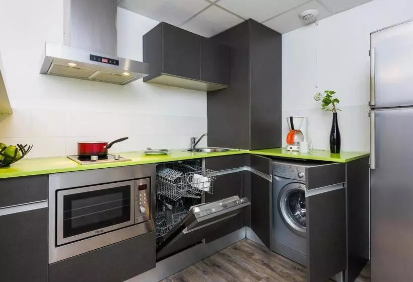 Ténéo Apparthotel Talence