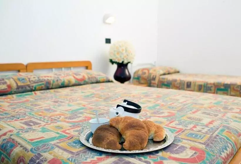 Hotelli Albergo Villa Marchese