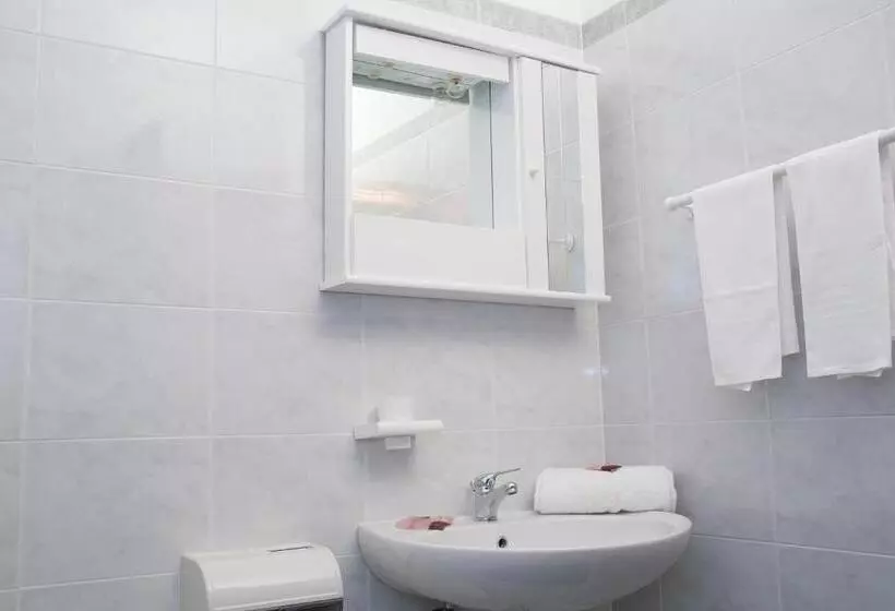 Hotelli Albergo Villa Marchese