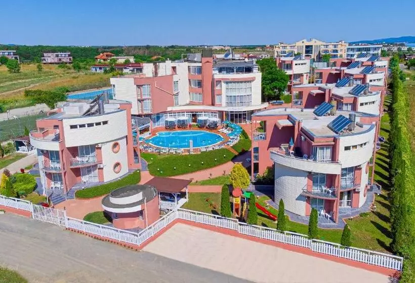 Hotelli Arapya Resort