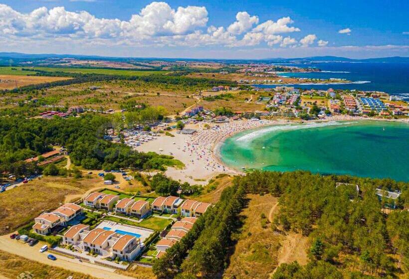 בית מלון כפרי Arapya Resort