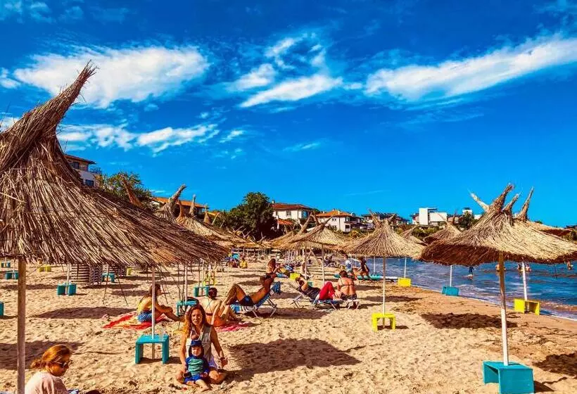 Hotelli Arapya Resort