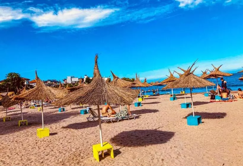 Hotelli Arapya Resort