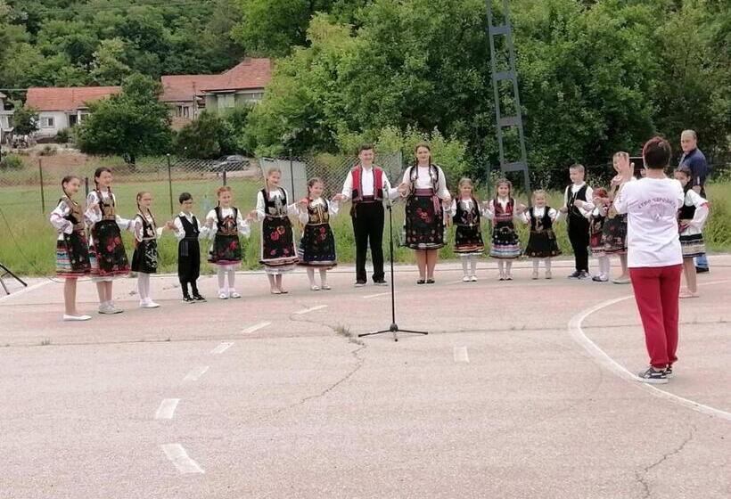 پانسیون Apartman Domacinstvo La Vie Na Selu