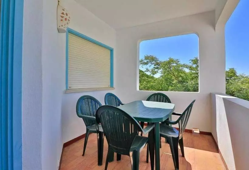 ペンション Casa Vale Do Lobo 114   Great Townhouse Few Minutes Walk From Beach Praca
