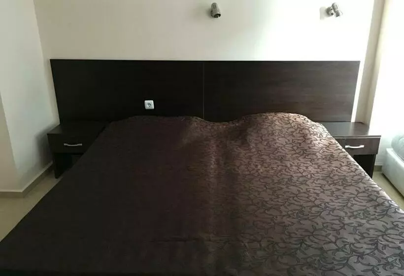 پانسیون Elite Apartments Is Located In The Old Town Of Pomorie