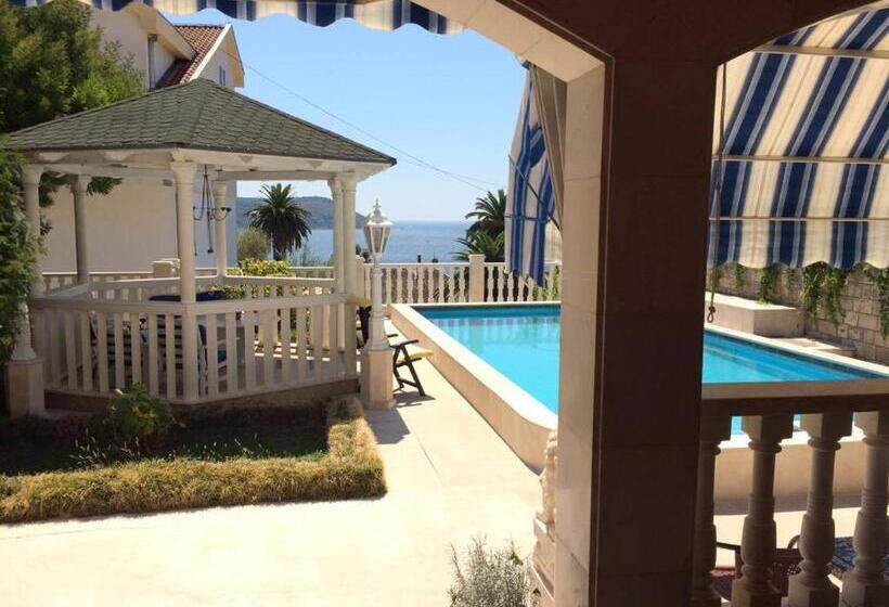 پانسیون Guest House Vila Eli