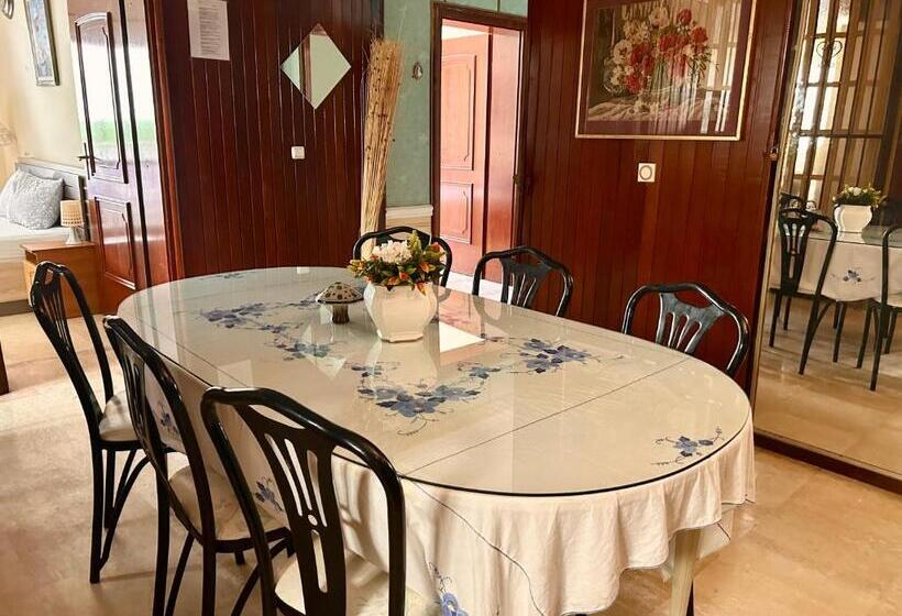 پانسیون Guest House Vila Eli