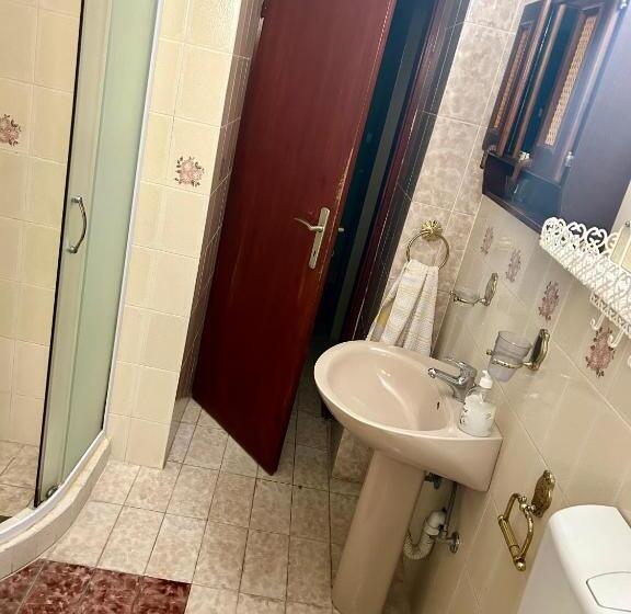 پانسیون Guest House Vila Eli