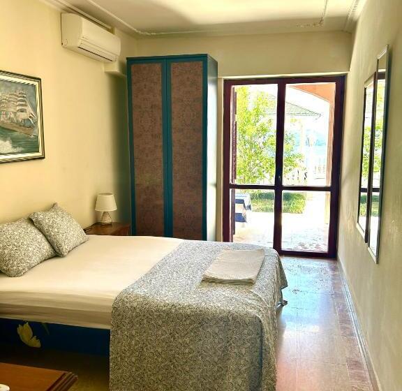 پانسیون Guest House Vila Eli