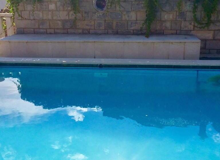 پانسیون Guest House Vila Eli